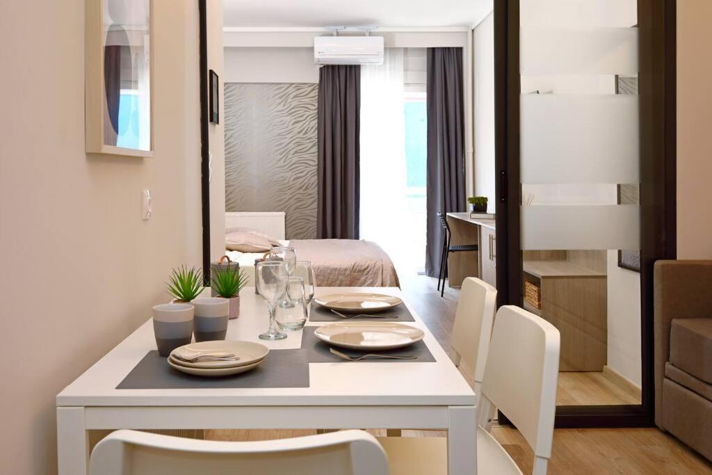 Egnatia Downtown, Urban Apartments B Thessalonique Extérieur photo